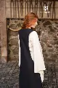 Isabella-schwarz-3.zCGyIS_850x1276.webp